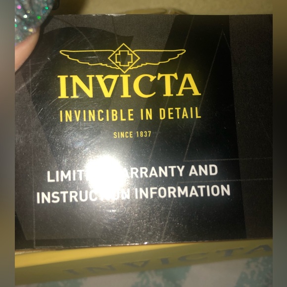 Invicta Reserve Venom Women's Watch w/ Metal, Mother of Pearl & Oyster Dial - Picture 2 of 8